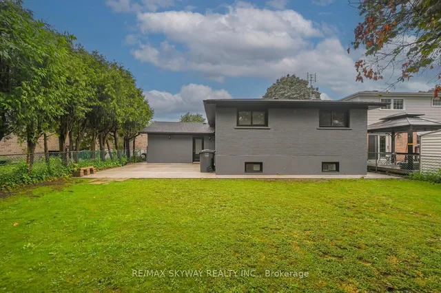 Additional image 47 of 20 Terra Cotta Cres