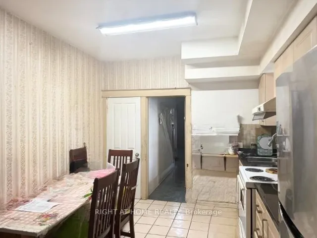 Additional image 10 of 665 Ossington Ave