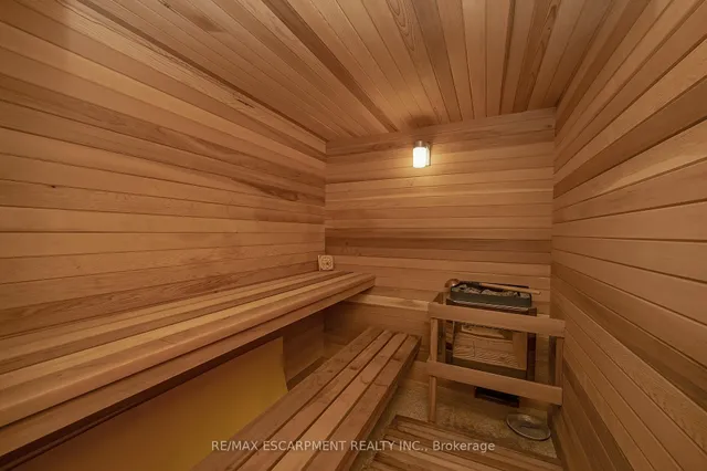 Additional image 29 of 47 Cross St