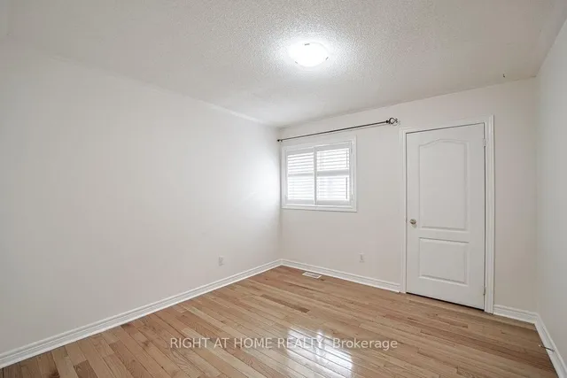 Additional image 22 of 176 Cooke Cres