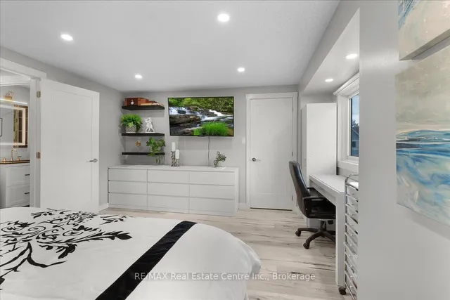 Additional image 20 of 131 Traynor Ave Unit 24