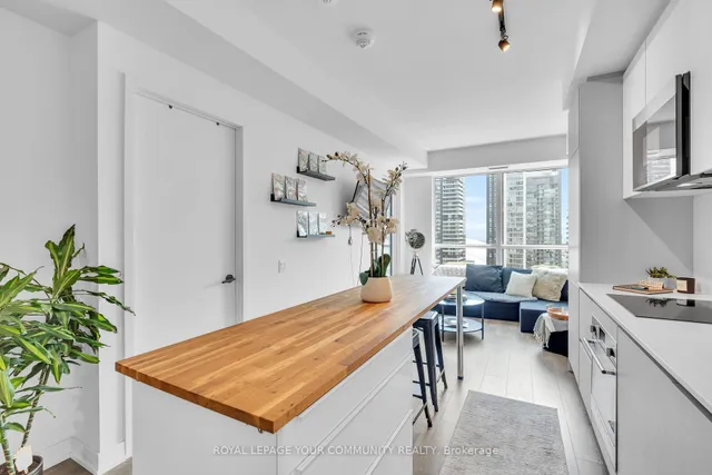 Additional image 8 of 108 Peter St Unit 3307