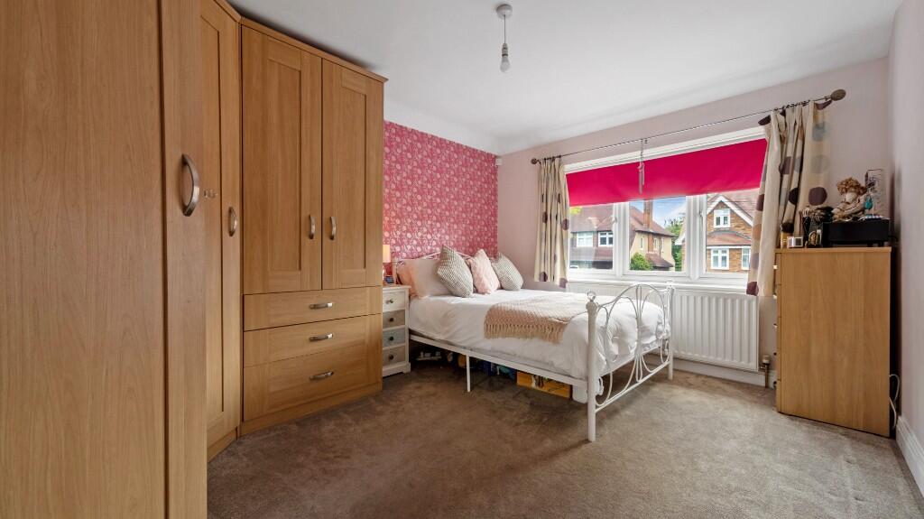 Additional image 17 of Bloomfield Road, Harpenden, Hertfordshire, AL5