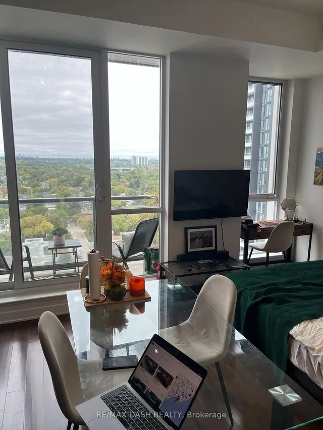 Additional image 10 of 170 Sumach St Unit 2411