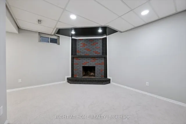 Additional image 26 of 44 Autumn Glen Circ