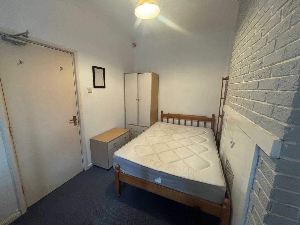 Additional image 8 of Tiverton Road