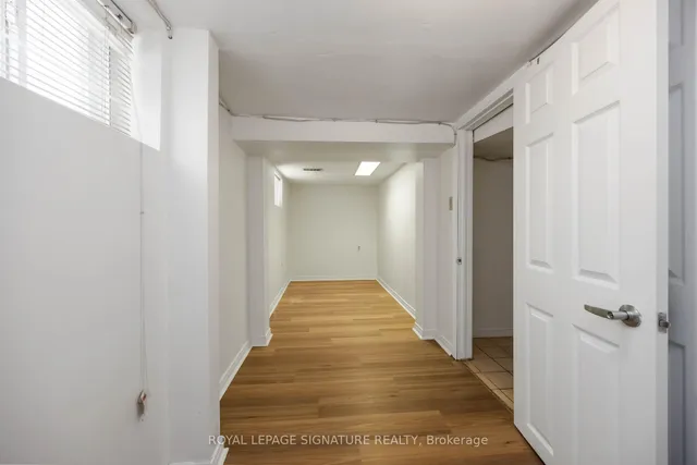 Additional image 28 of 42 Carr St