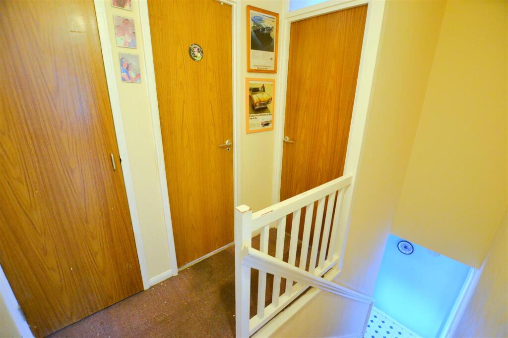 Additional image 23 of Jacobs Ladder, Old Hatfield