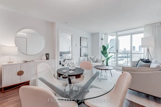 Additional image 11 of 16 Yonge St Unit 807
