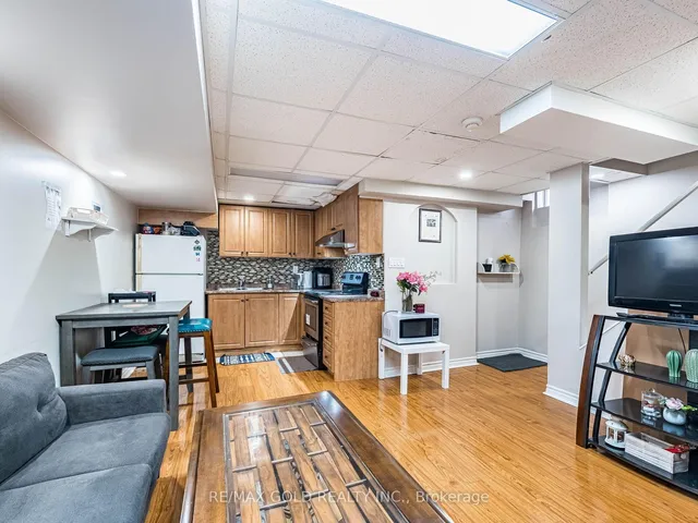 Additional image 35 of 35 Garibaldi Dr