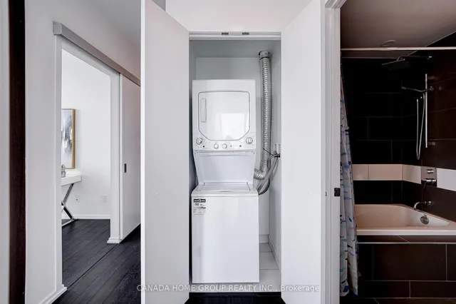 Additional image 9 of 197 Yonge St Unit 3605