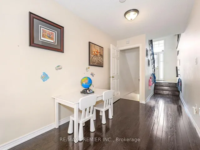 Additional image 34 of 38 Betty Nagle St