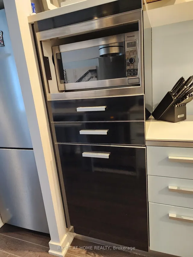 Additional image 11 of 38 Dan Leckie Way Unit 202