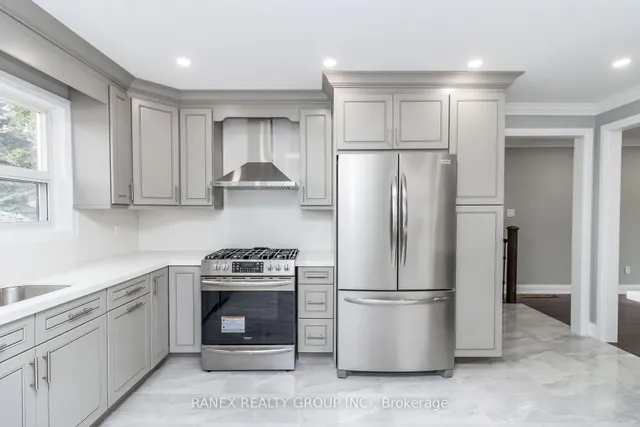 Additional image 21 of 54 Flowertown Ave