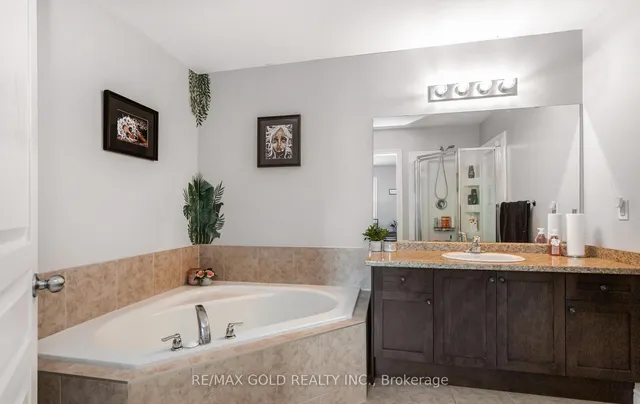 Additional image 35 of 43 Waterbridge St