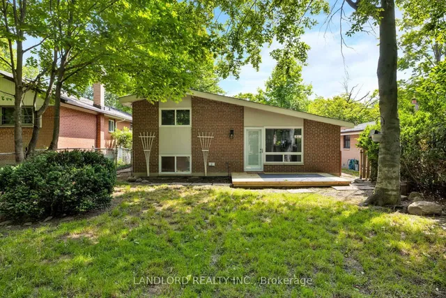 Additional image 13 of 34 Lyncroft Dr