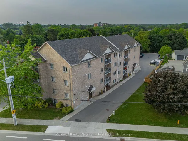 Additional image 33 of 1522 King St Unit 101