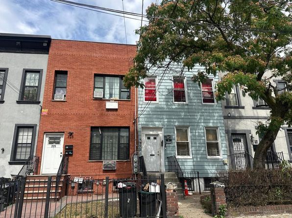 227 Fountain Ave, Brooklyn, NY 11208