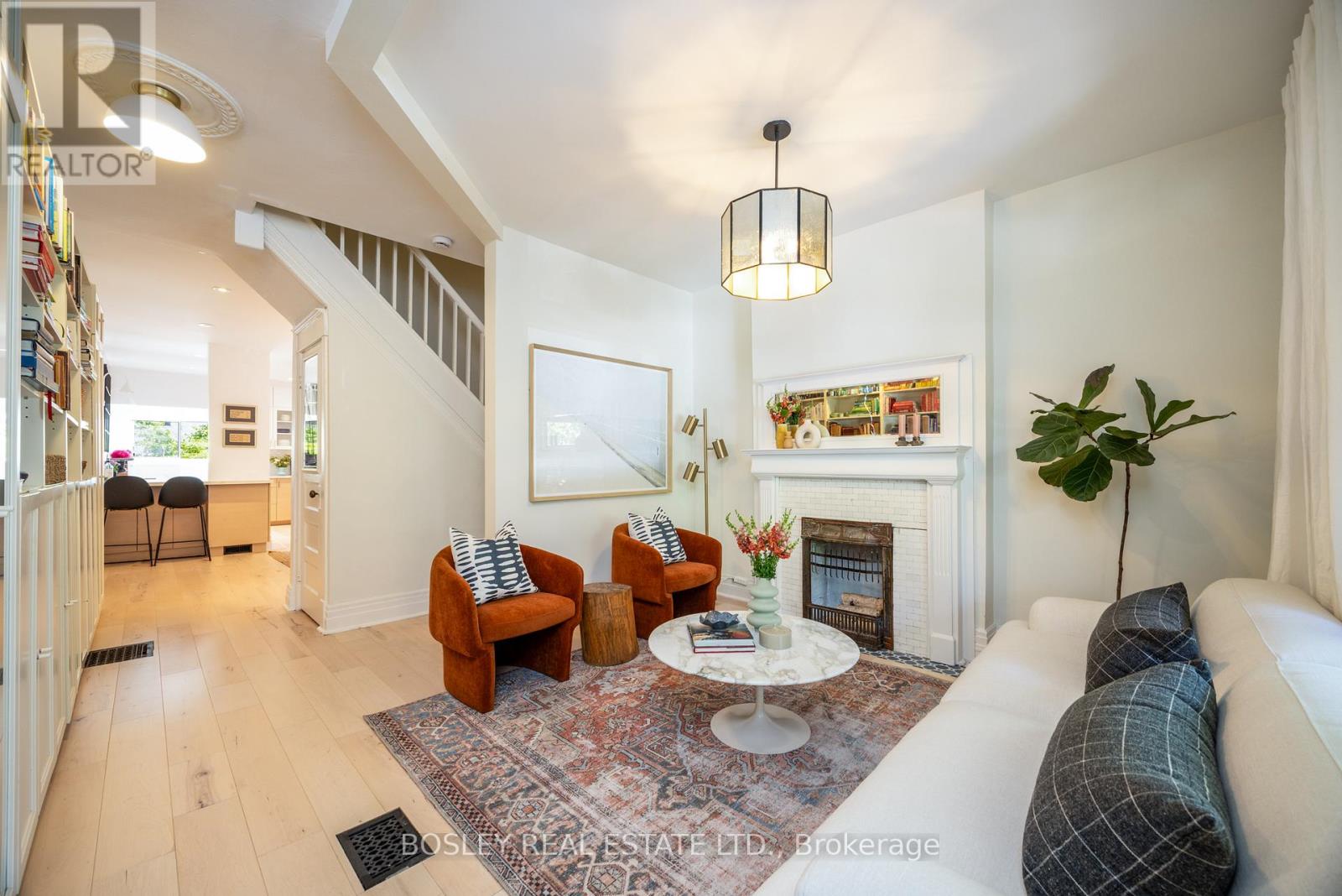 Property image for 21A GRAFTON AVENUE|Toronto (Roncesvalles), Ontario M6R1C3