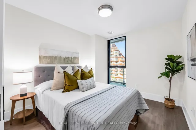 Additional image 17 of 118 Merchants' Wharf Unit 517