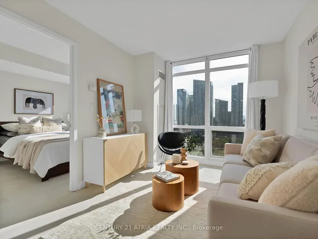 Additional image 2 of 15 Fort York Blvd Unit 1915