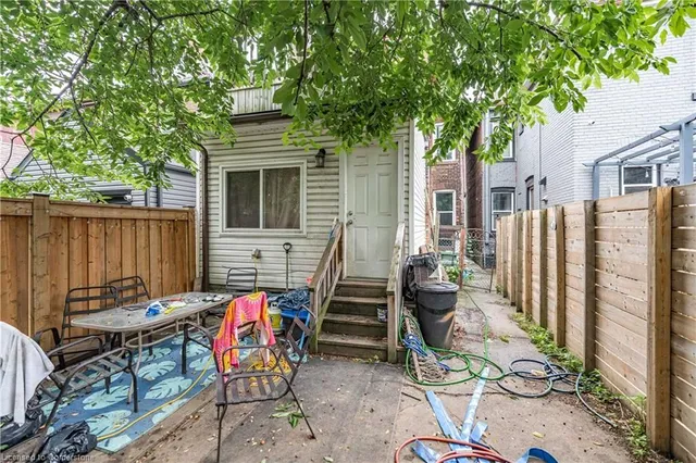 Additional image 36 of 77 Barton St