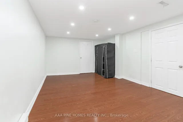 Additional image 36 of 59 Burkwood Cres