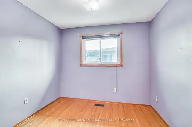 Additional image 18 of 75 President Dr