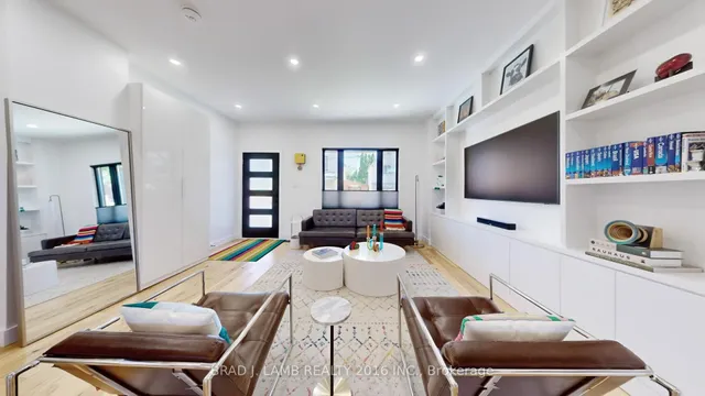 Additional image 9 of 4 Manchester Ave