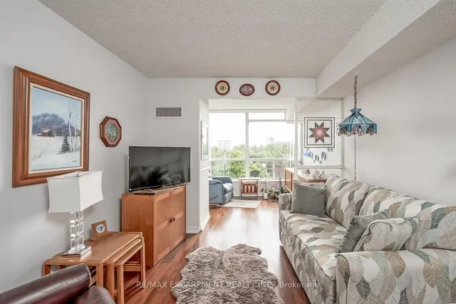 Additional image 25 of 1276 Maple Crossing Blvd Unit 612