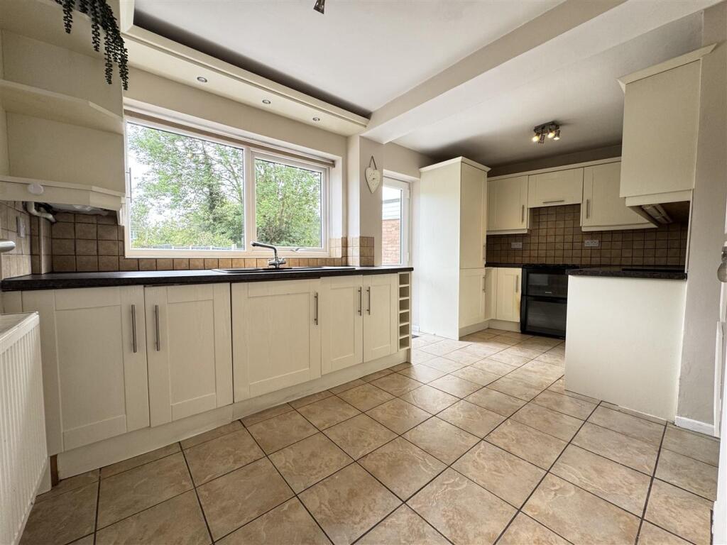 Additional image 47 of Pear Tree Close, Great Barr, Birmingham