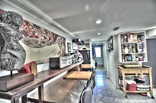 Additional image 19 of 26 Norval St