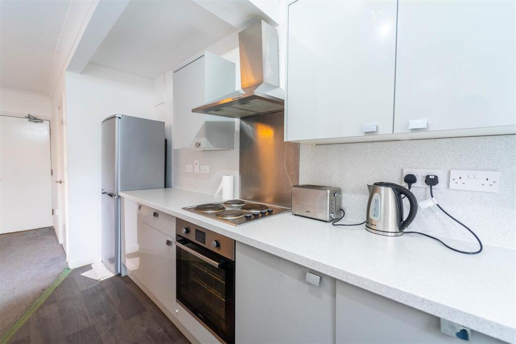 Additional image 8 of Tennal Road, Birmingham, B32