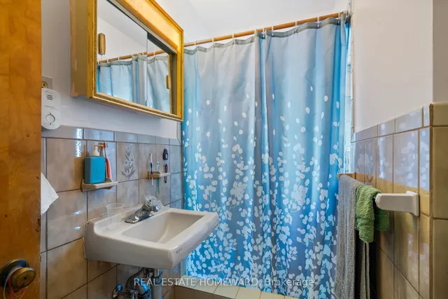 Additional image 19 of 672 Strathmore Blvd