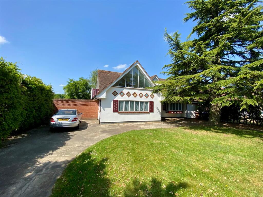 Additional image 13 of Dixons Hill Road, Welham Green