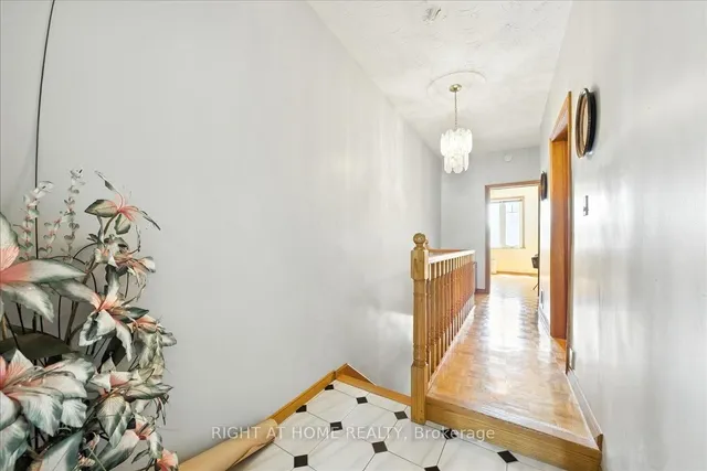 Additional image 21 of 449 Roxton Rd