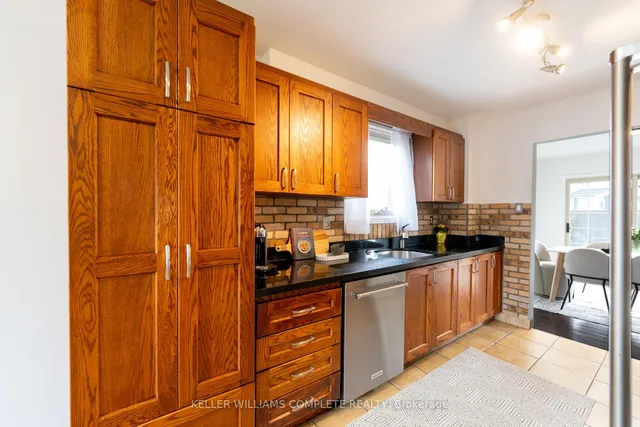 房产图片 7 - 12 Sutton Crt