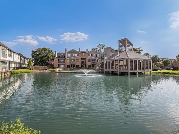 1930 Pueblo Nuevo Path, Houston, TX 77077