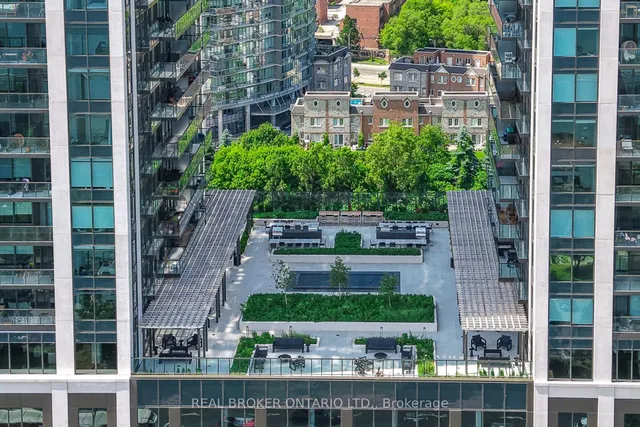 Additional image 45 of 1926 Lake Shore Blvd Unit 2006