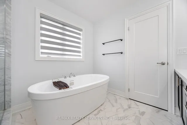 房产图片 33 - 49 Puffin Cres