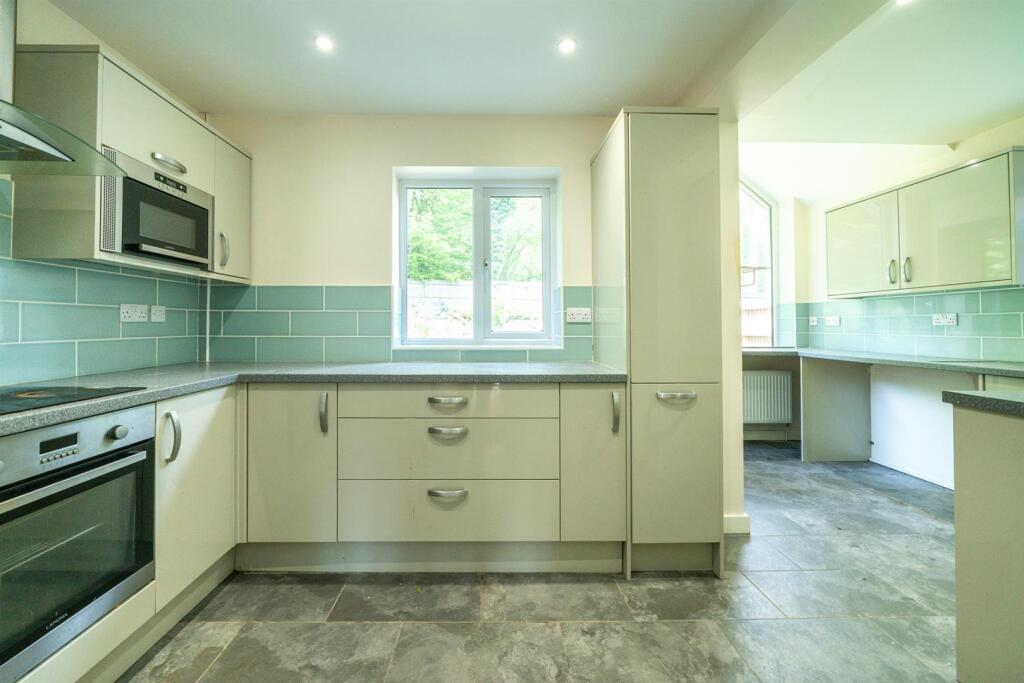 Additional image 5 of Beech Road, St. Albans