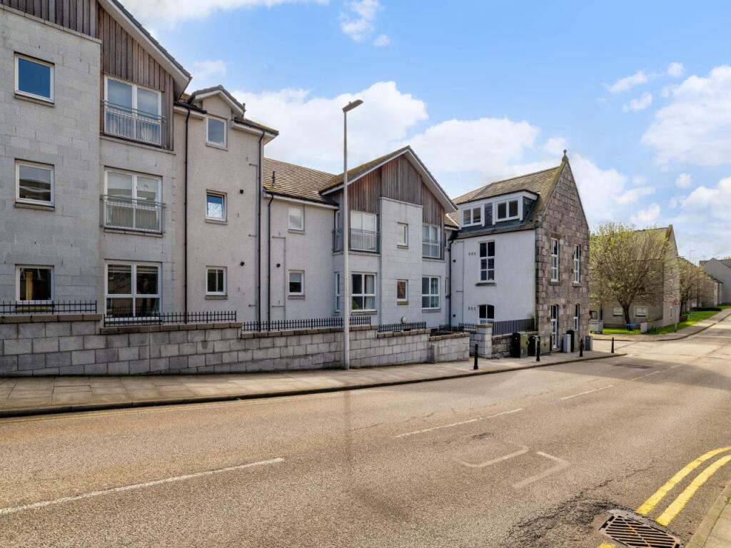 Additional image 13 of Park Street, The Courtyard, City Centre
