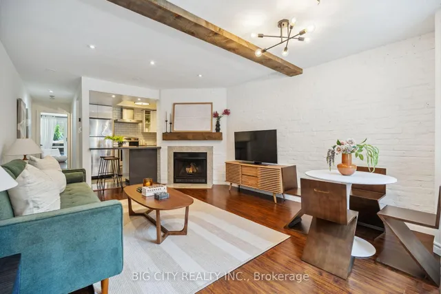 570 Wellington St Unit 12B