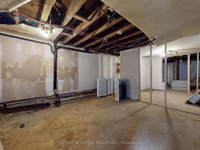 Additional image 41 of 778 Pape Ave