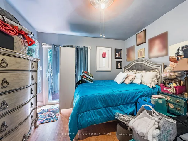 Additional image 9 of 165 Robina Ave