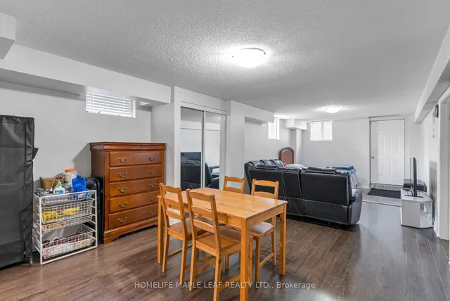 房产图片 41 - 63 蓝钻石大道