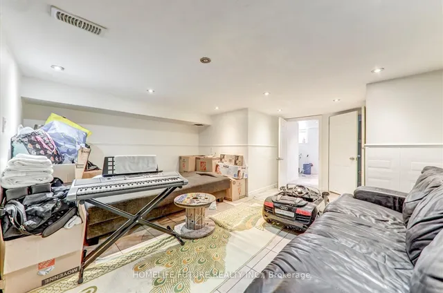 Additional image 30 of 12 Innes Ave