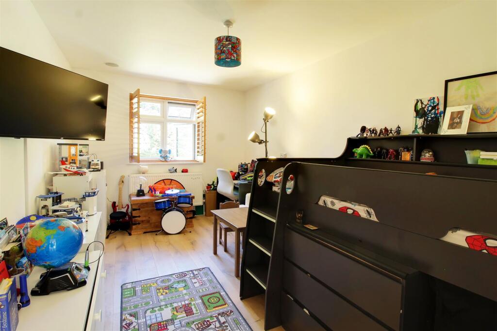 Additional image 24 of Brookmans Avenue, Brookmans Park