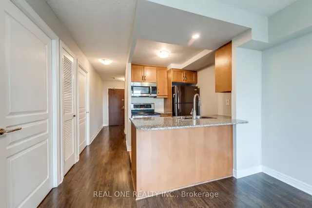 Additional image 13 of 100 Hayden St Unit 903