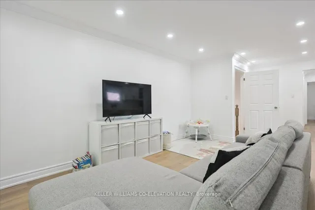 Additional image 7 of 379 Bryant Cres